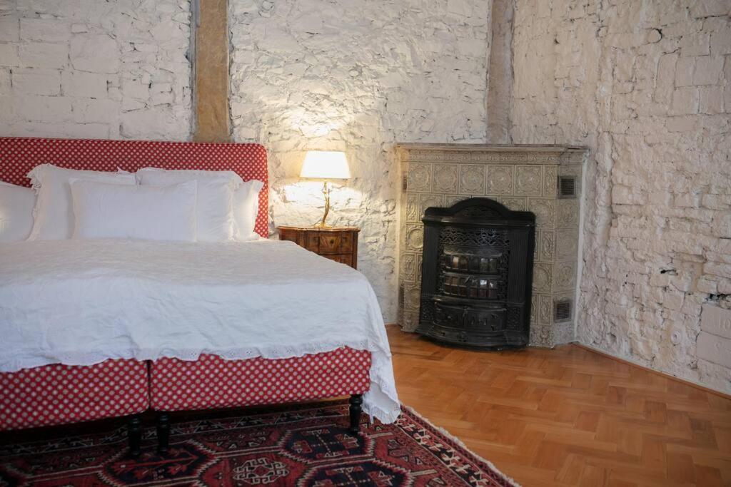 King Charles Apartment Praha Bagian luar foto