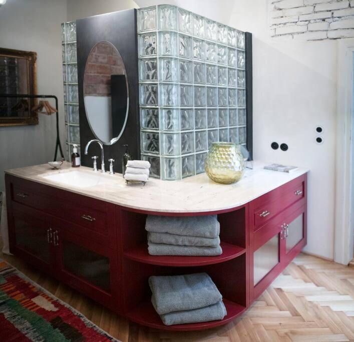 King Charles Apartment Praha Bagian luar foto
