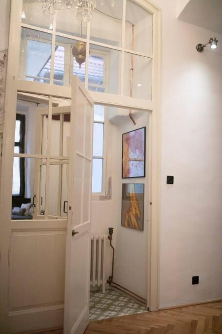 King Charles Apartment Praha Bagian luar foto