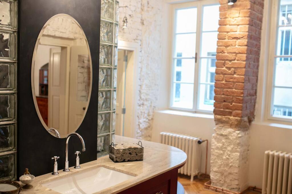 King Charles Apartment Praha Bagian luar foto